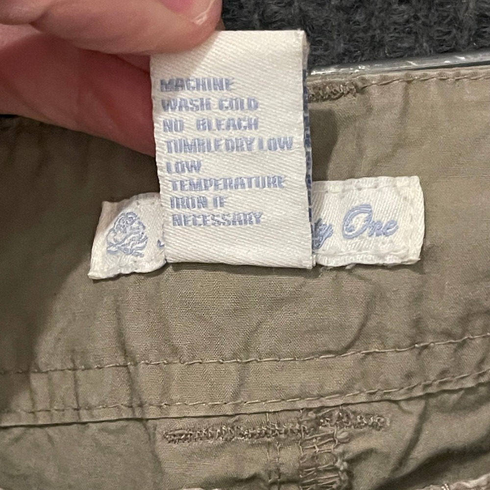 Vintage Y2K Forever 21 Cargo Capri Pants Womens S Army Green McBling Grunge - Picture 8 of 10